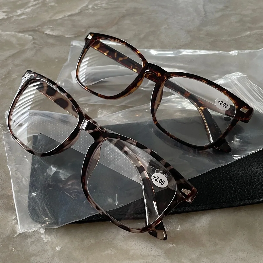 NWT Two pairs readers 2.0 tortoiseshell blue light combination readers brown